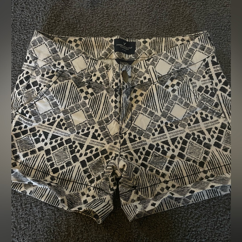 American Eagle Black Design Shorts